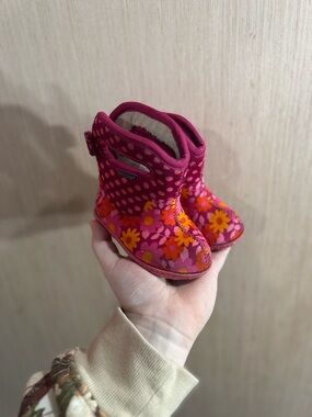 Bogs Kids Pink Orange Floral Rain Boots size Infant 5